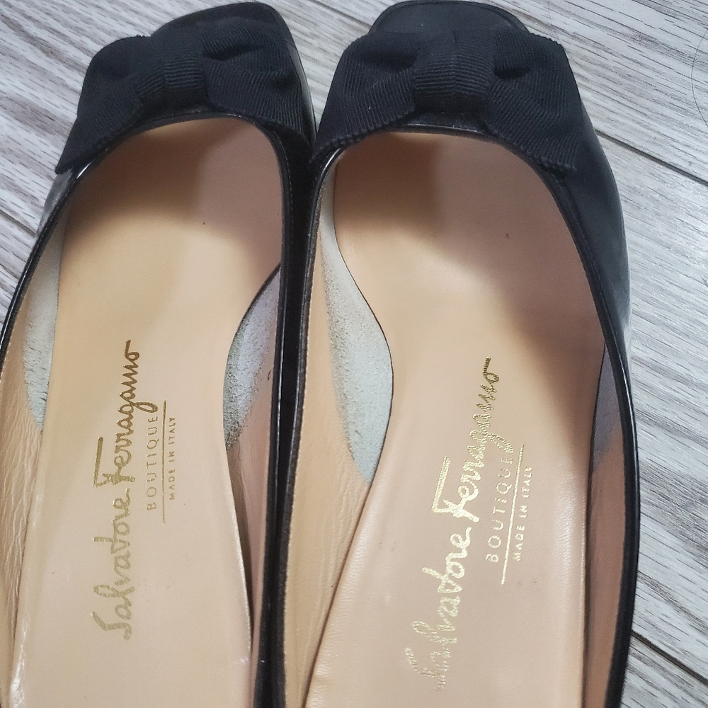 Ferragamo Sandals - Picture 3 of 8